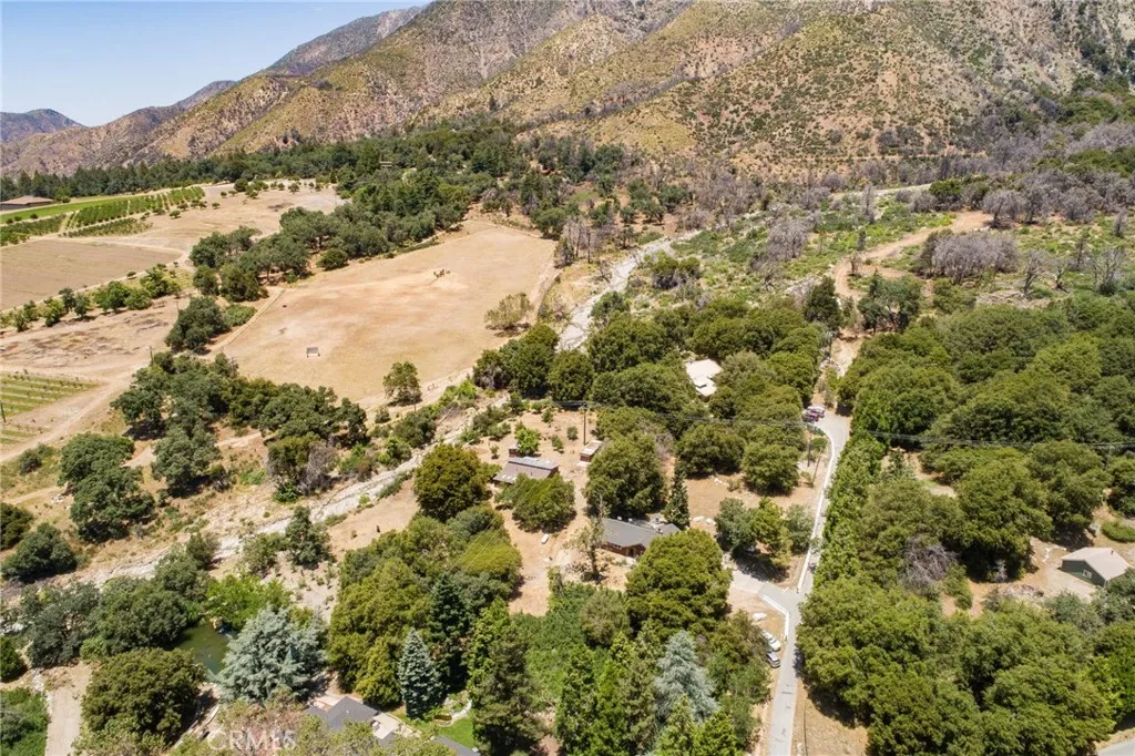 Oak Glen, California 92399, United States, 4 Bedrooms Bedrooms, ,3 BathroomsBathrooms,Residential,Active,36691