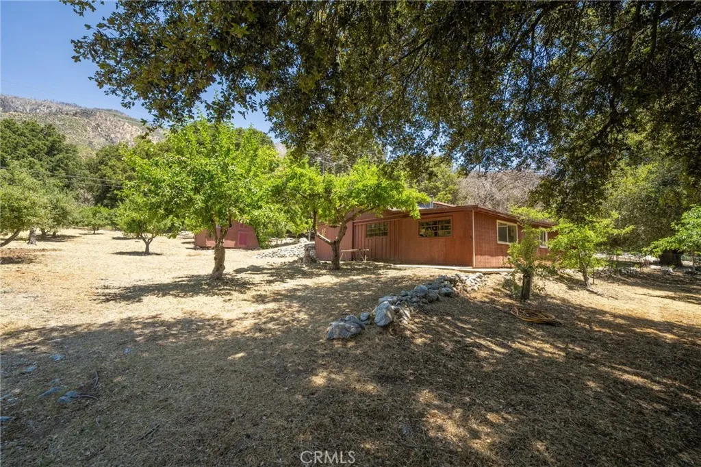 Oak Glen, California 92399, United States, 4 Bedrooms Bedrooms, ,3 BathroomsBathrooms,Residential,Active,36691
