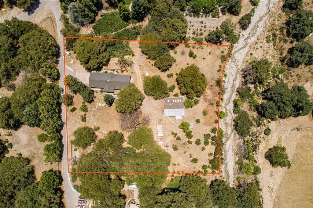 Oak Glen, California 92399, United States, 4 Bedrooms Bedrooms, ,3 BathroomsBathrooms,Residential,Active,36691