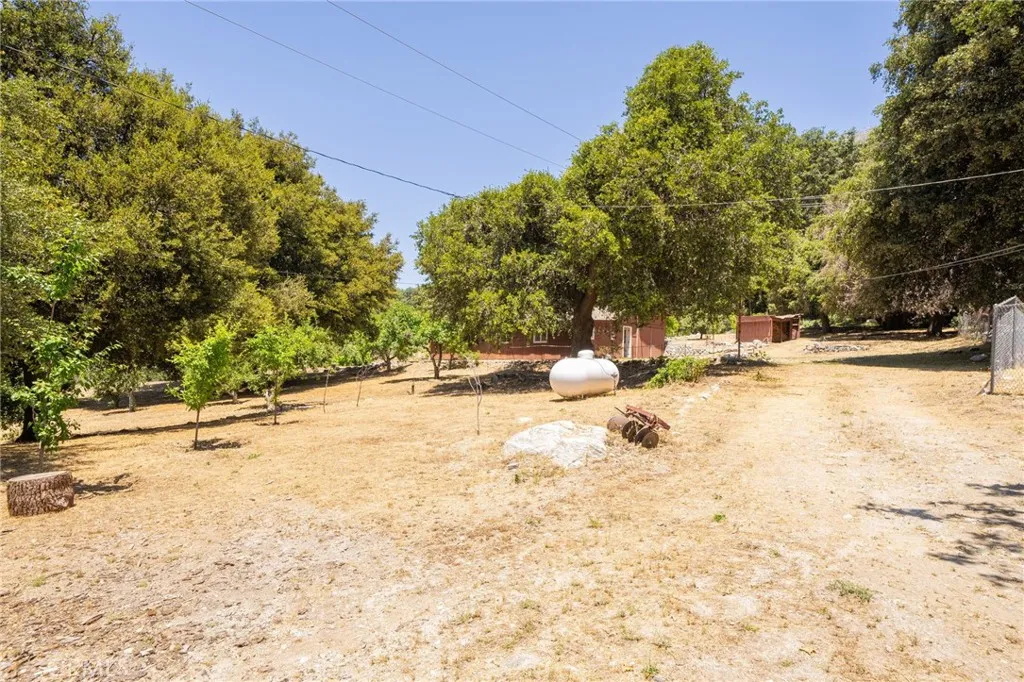 Oak Glen, California 92399, United States, 4 Bedrooms Bedrooms, ,3 BathroomsBathrooms,Residential,Active,36691