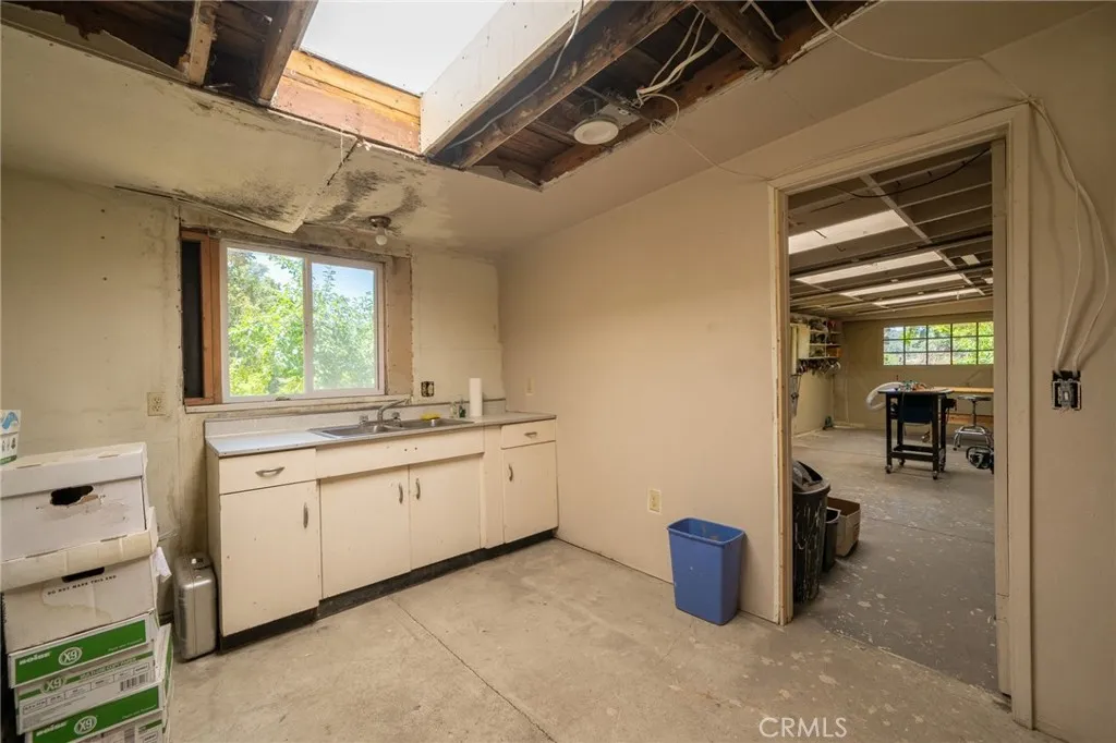 Oak Glen, California 92399, United States, 4 Bedrooms Bedrooms, ,3 BathroomsBathrooms,Residential,Active,36691