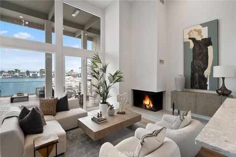 16449 Wimbledon Lane Huntington Beach CA 92649