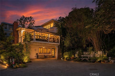 Photo of 31722 Seacliff Dr, Laguna Beach, CA 92651 (MLS # LG26173946)