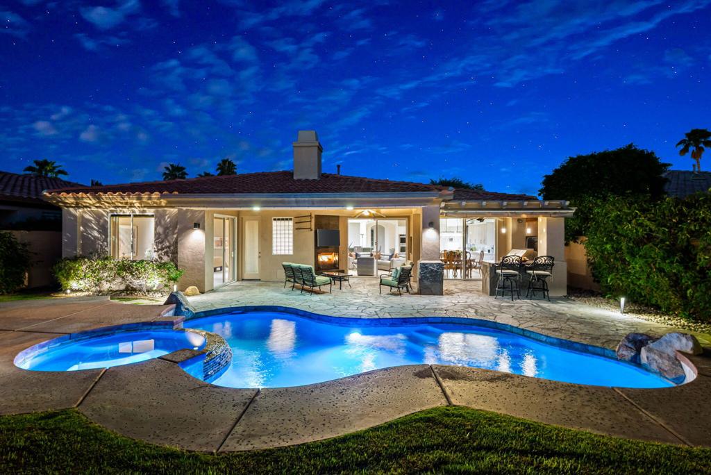 Hovley Palms - Residential