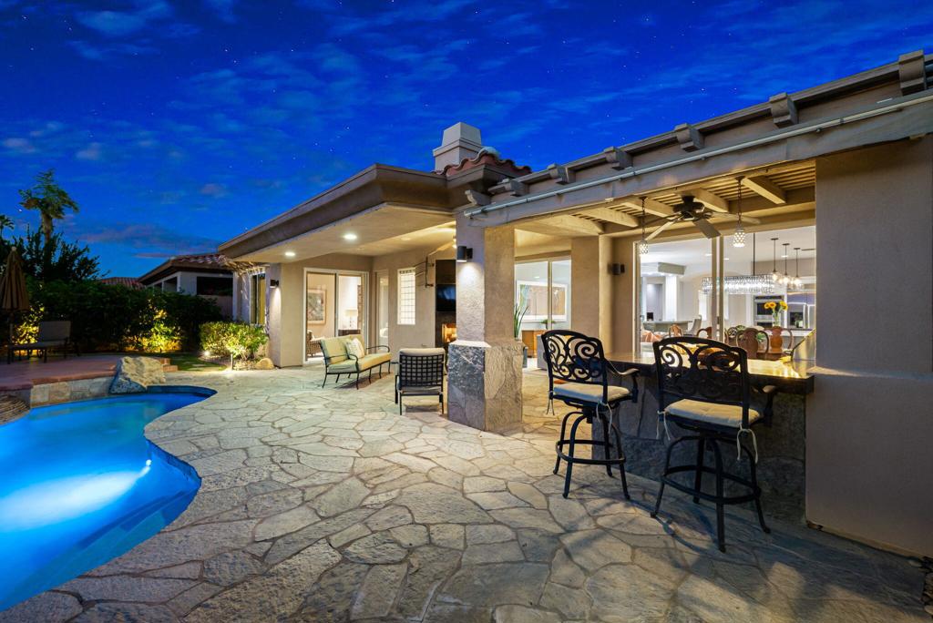 Hovley Palms - Residential
