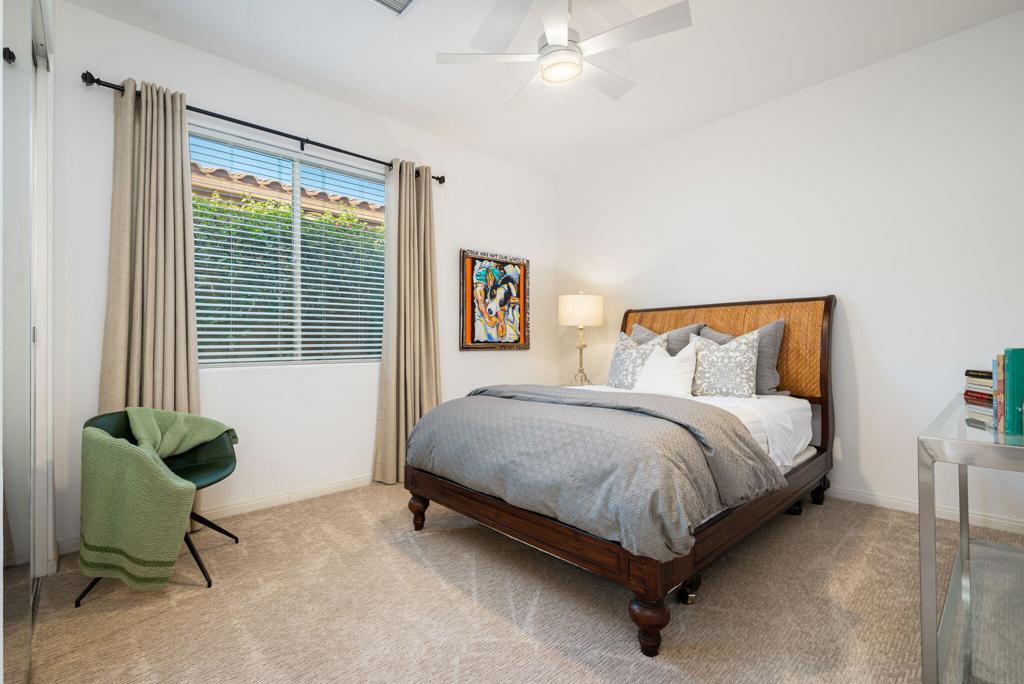 Hovley Palms - Residential