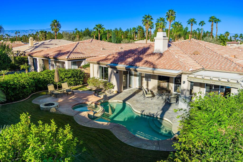 Hovley Palms - Residential