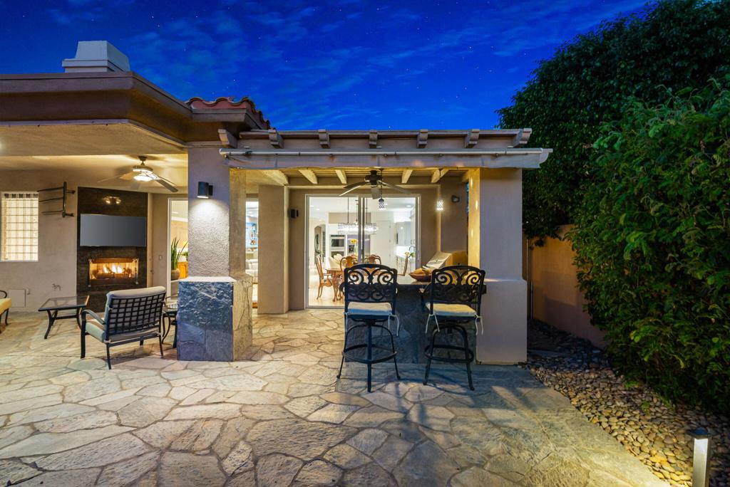 Hovley Palms - Residential