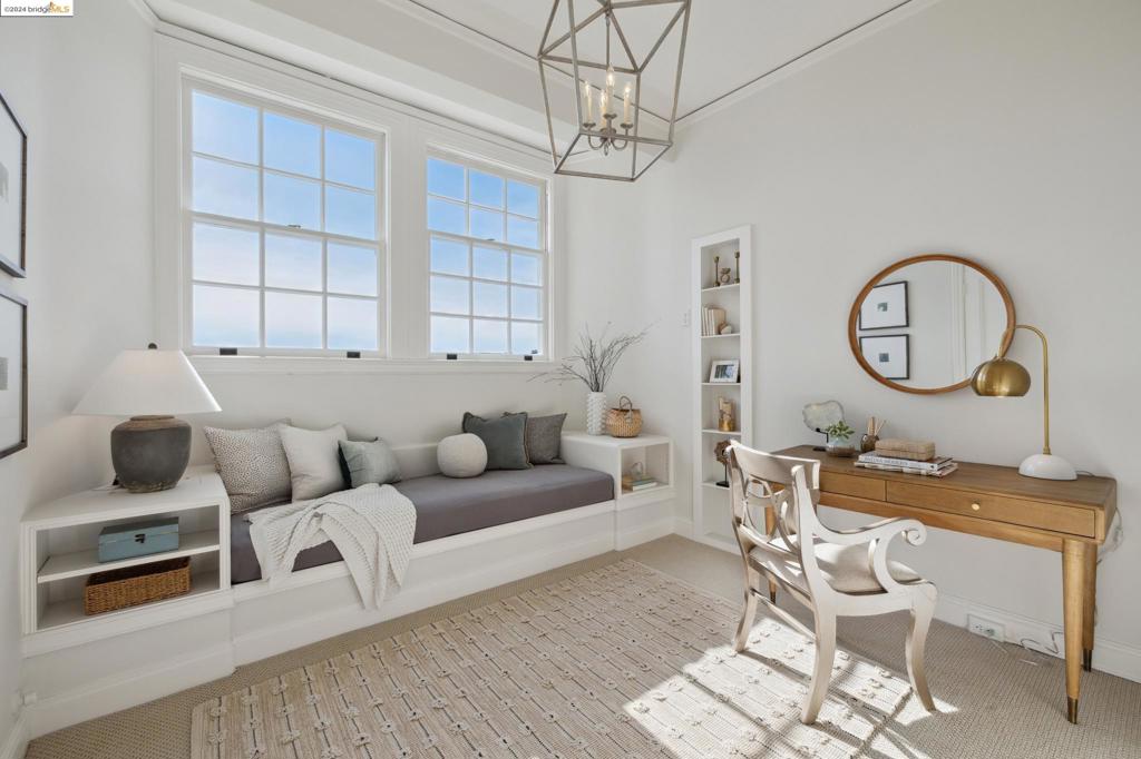 PIEDMONT - Residential