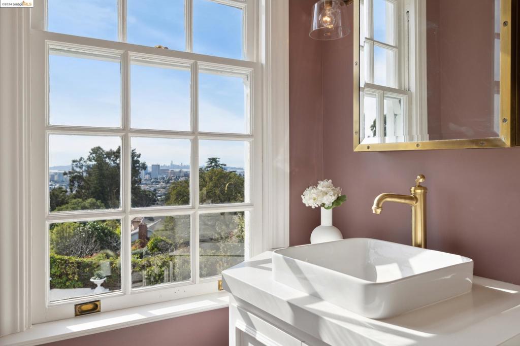 PIEDMONT - Residential