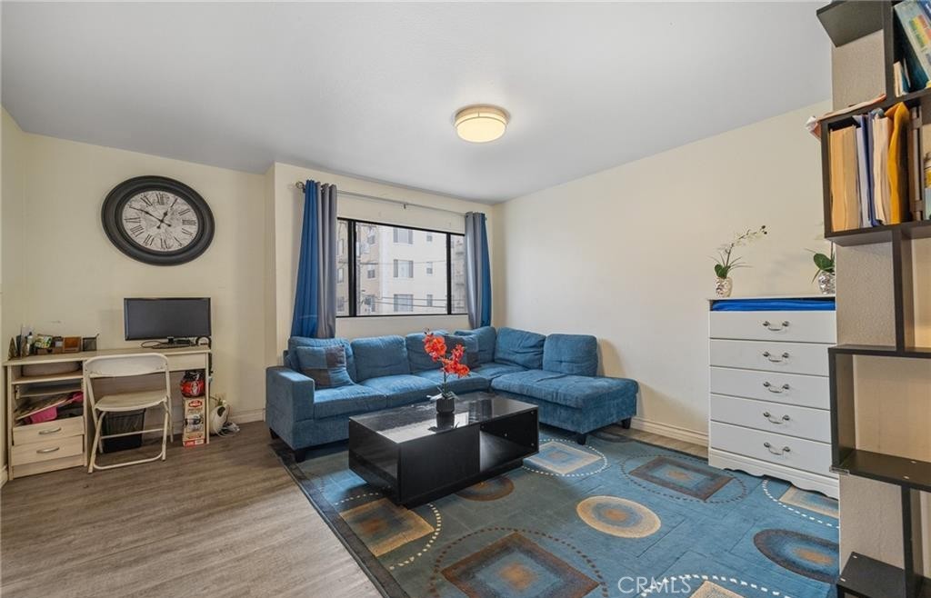 435 S Virgil Avenue 225