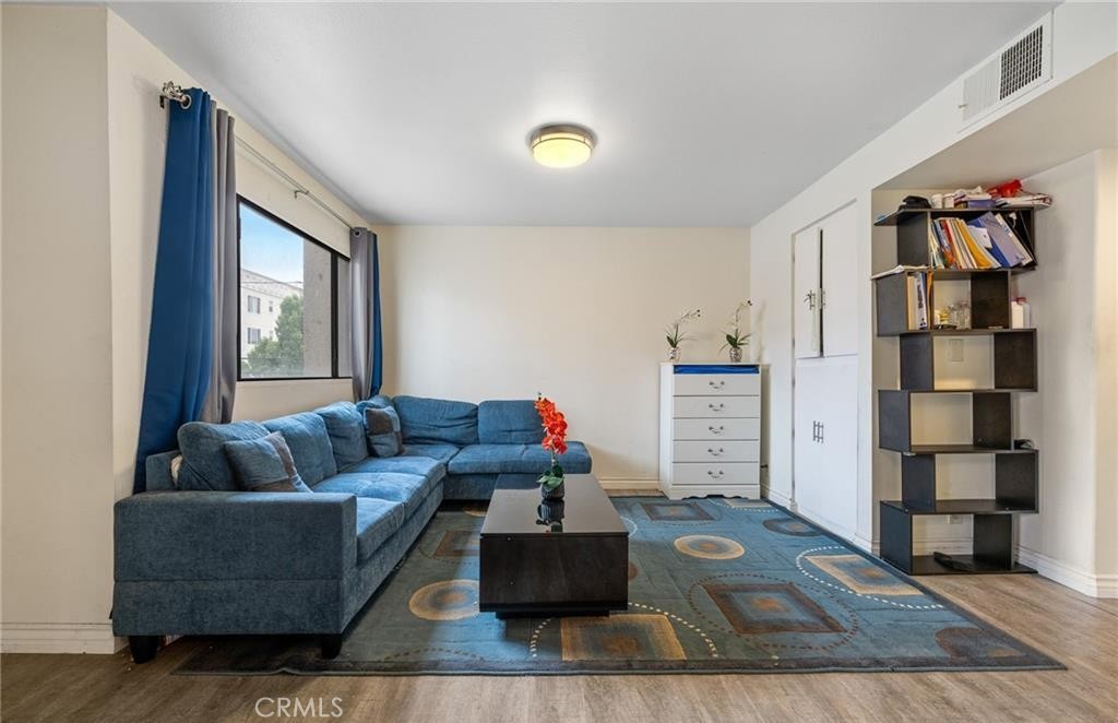 435 S Virgil Avenue 225