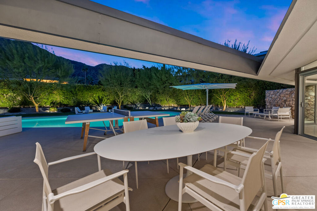 Vista Las Palmas - Residential