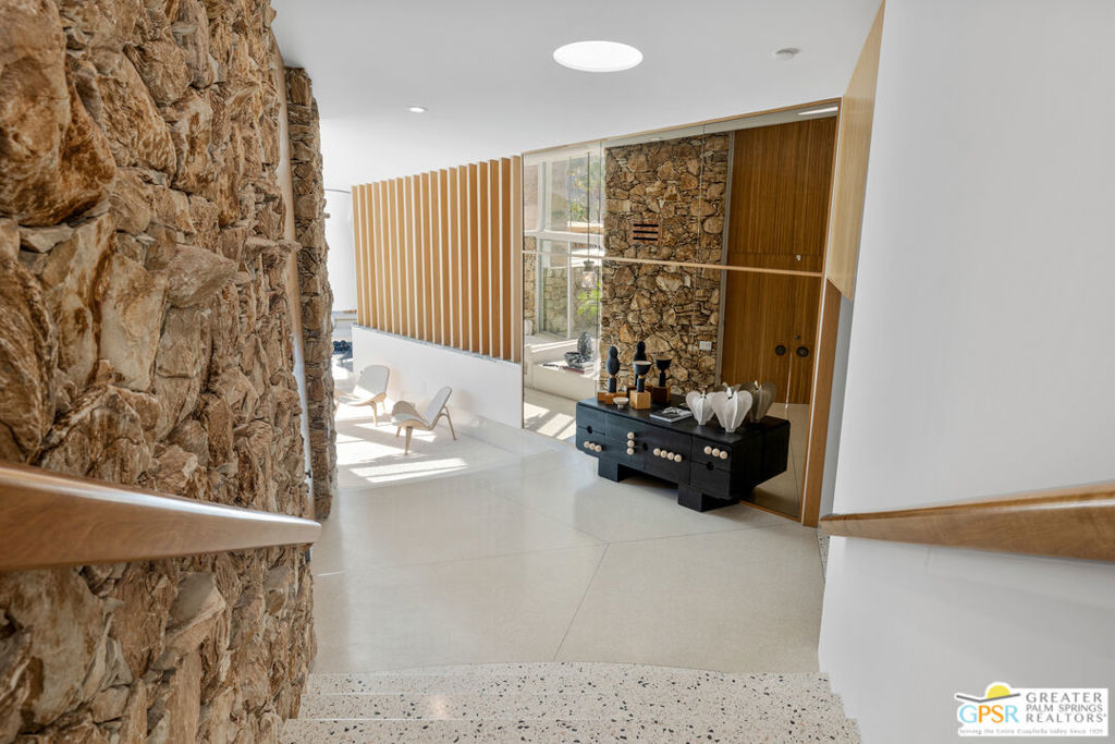 Vista Las Palmas - Residential