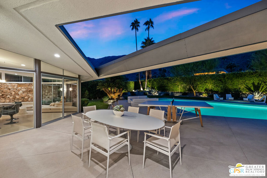 Vista Las Palmas - Residential