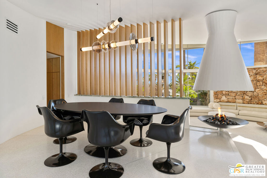 Vista Las Palmas - Residential