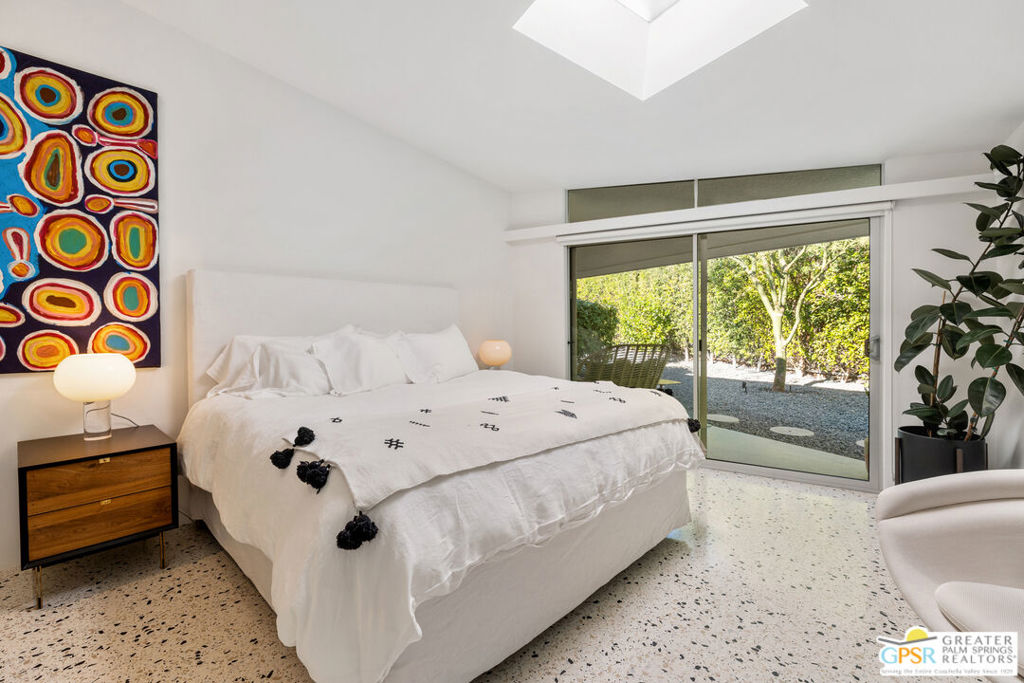 Vista Las Palmas - Residential