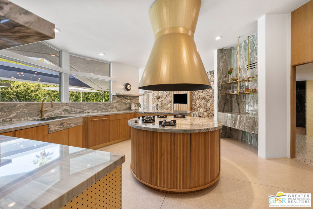 Vista Las Palmas - Residential