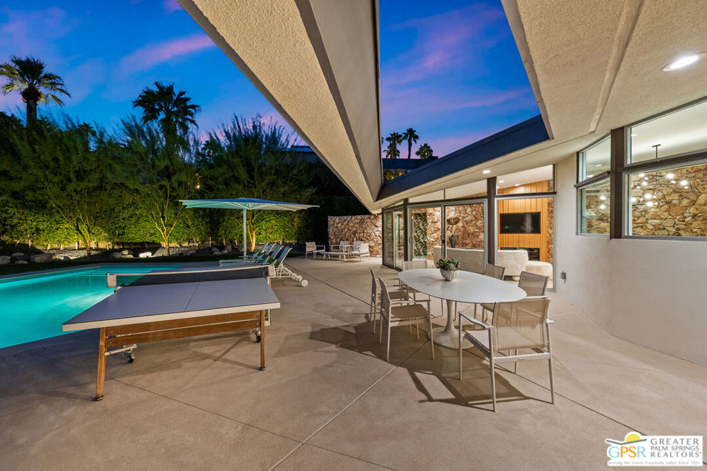 Vista Las Palmas - Residential