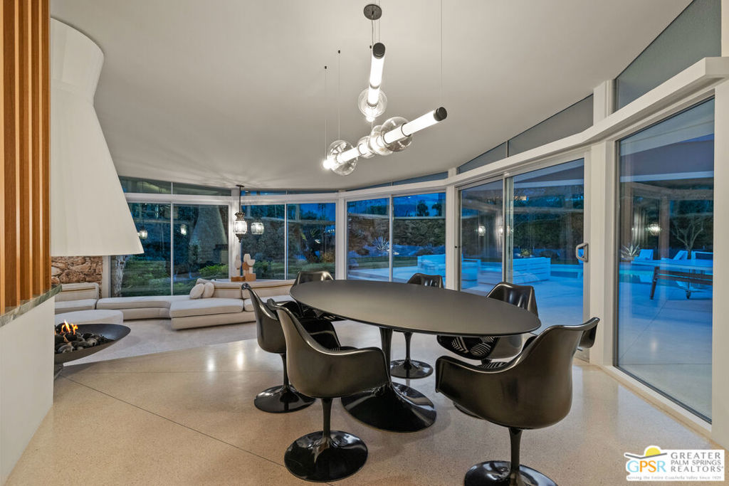 Vista Las Palmas - Residential