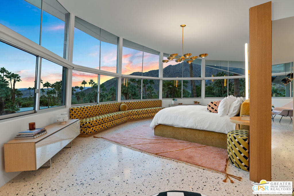 Vista Las Palmas - Residential