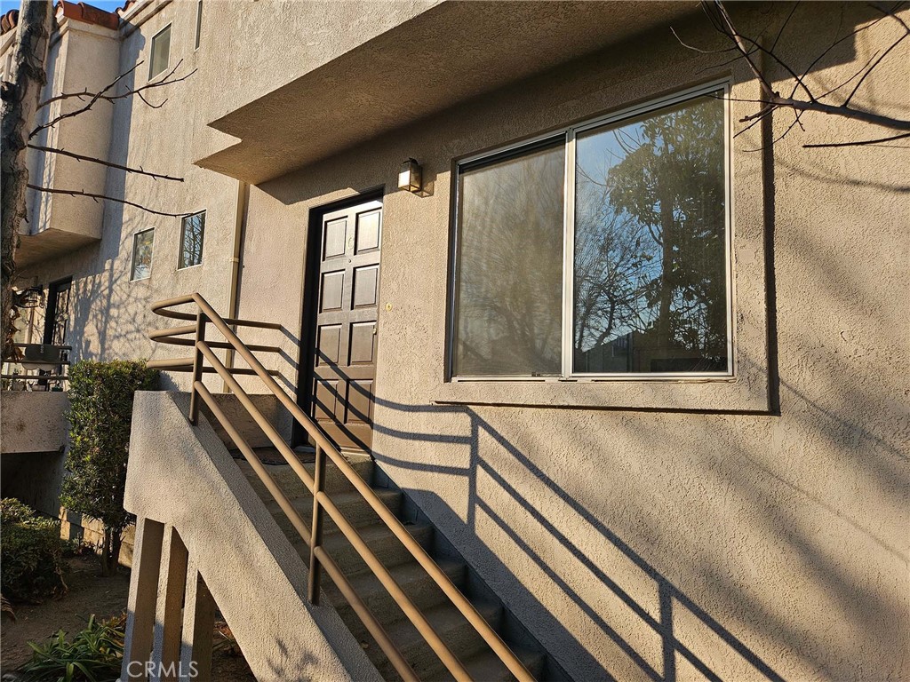 21409 Bloomfield Avenue C