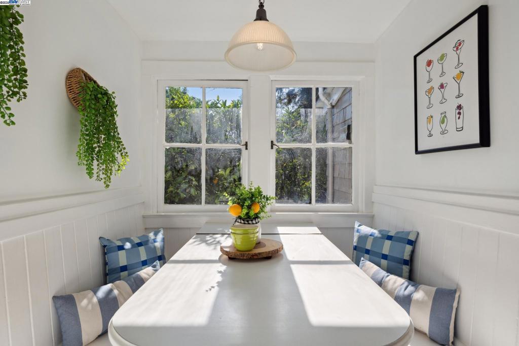 EAST END - Residential