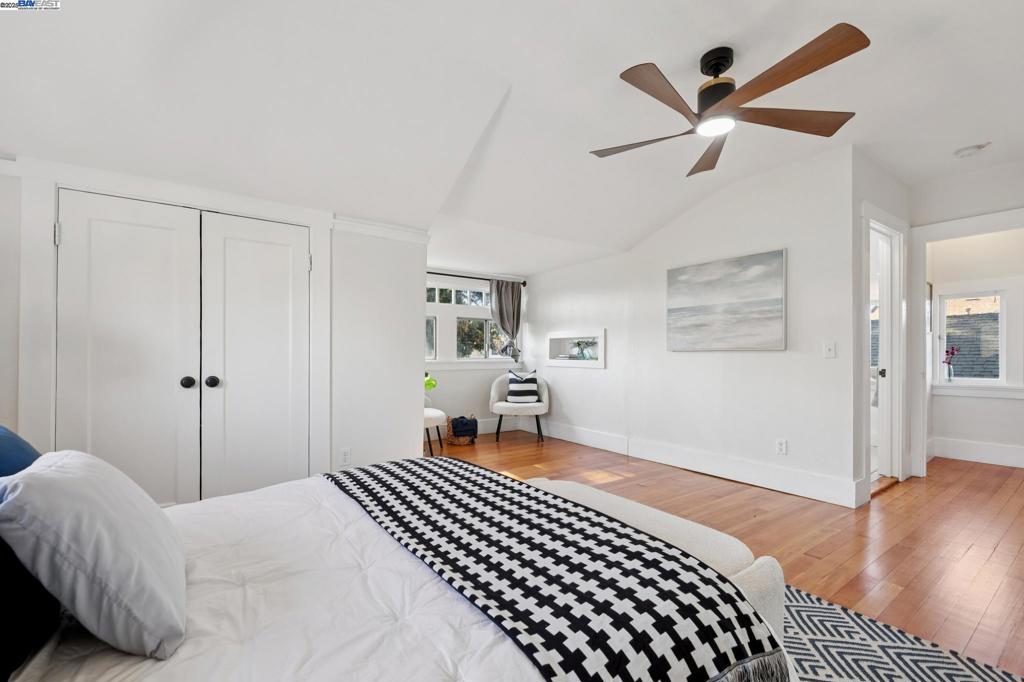 EAST END - Residential