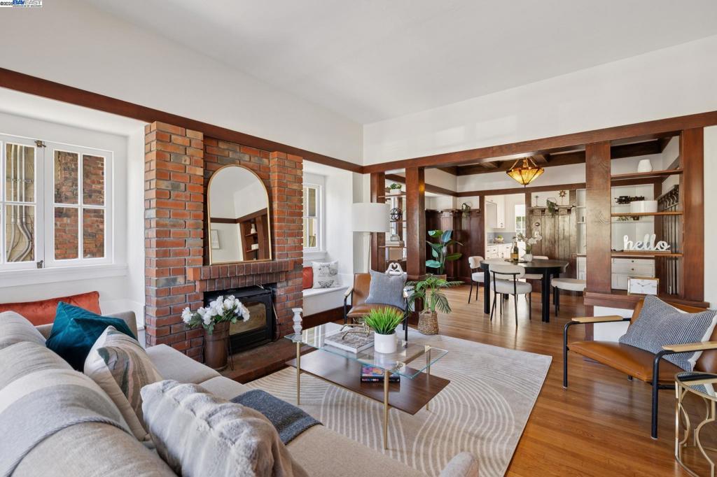 EAST END - Residential