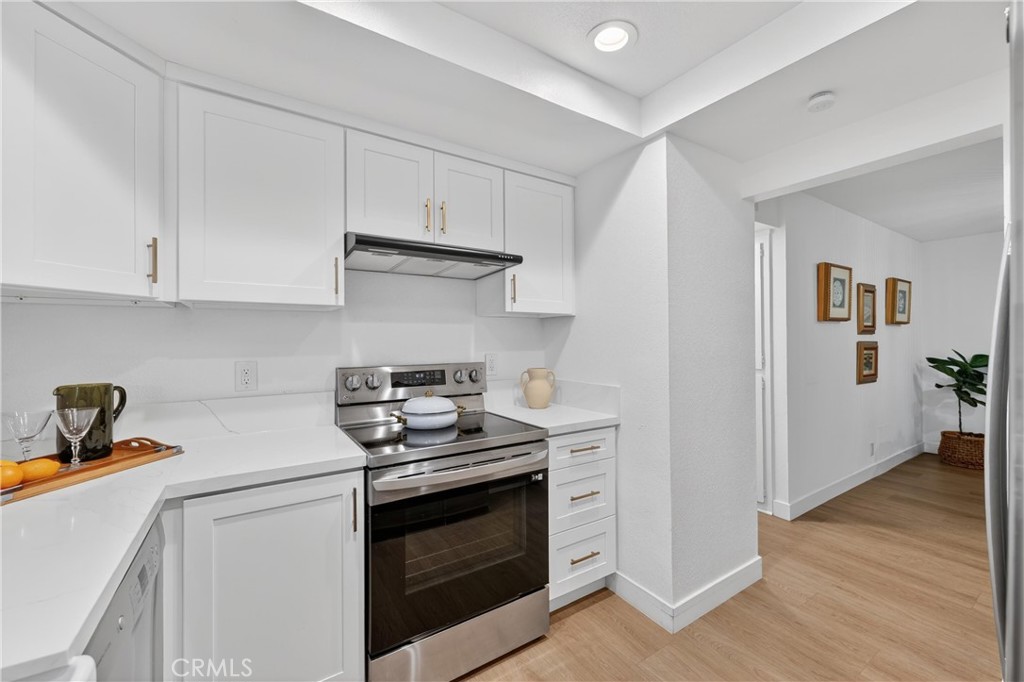 8933 Biscayne Court