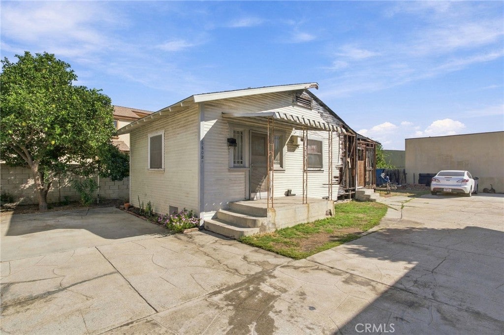 6602 Orchard