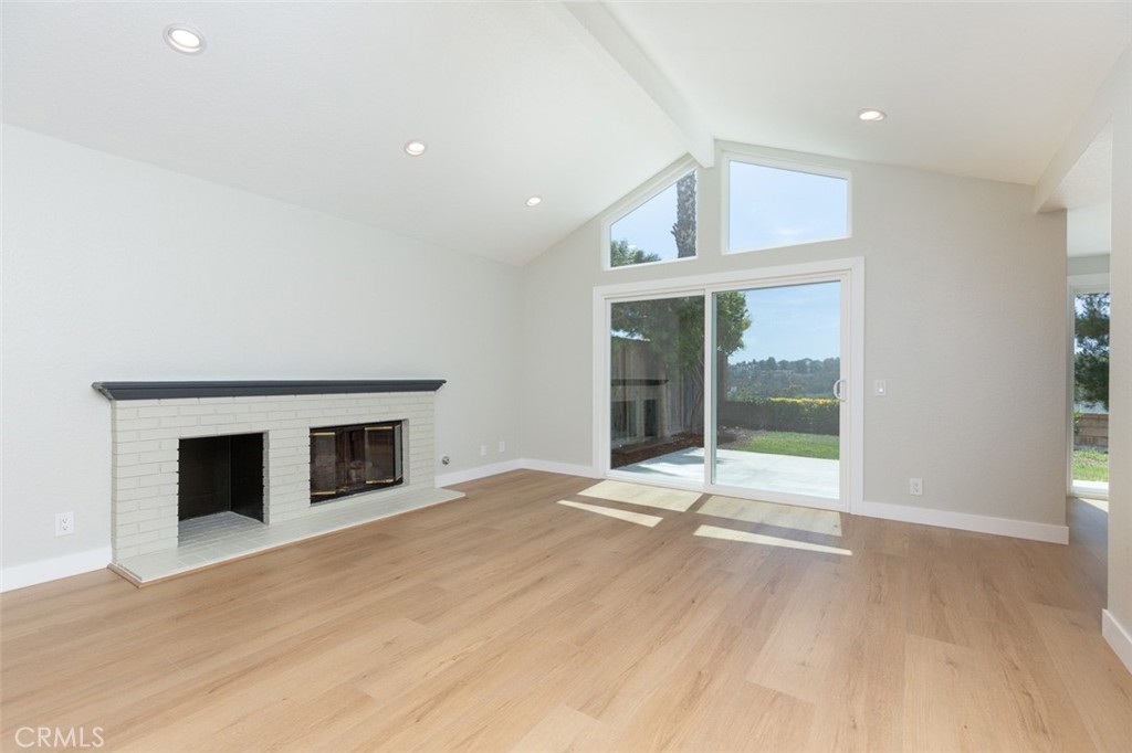 21981 Birchwood