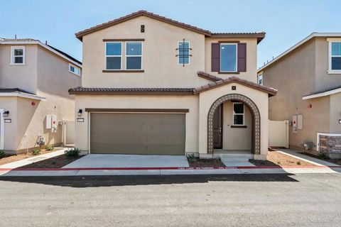 28424 Campos De Flores Temecula CA 92591