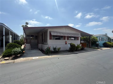 MLS: OC26158351