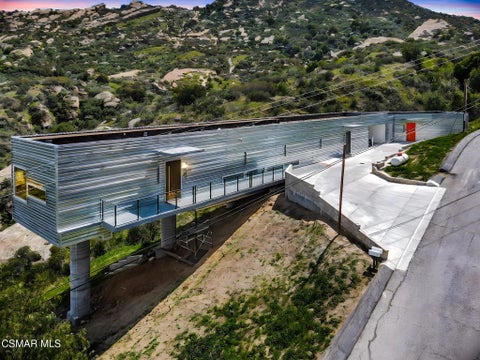 Photo of 988 Alta Vista Road, Simi Valley, CA 93063 (MLS # 226005081)