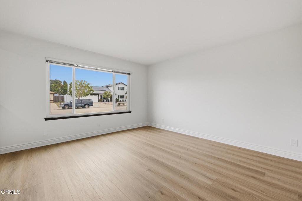 3450 Pier Walk