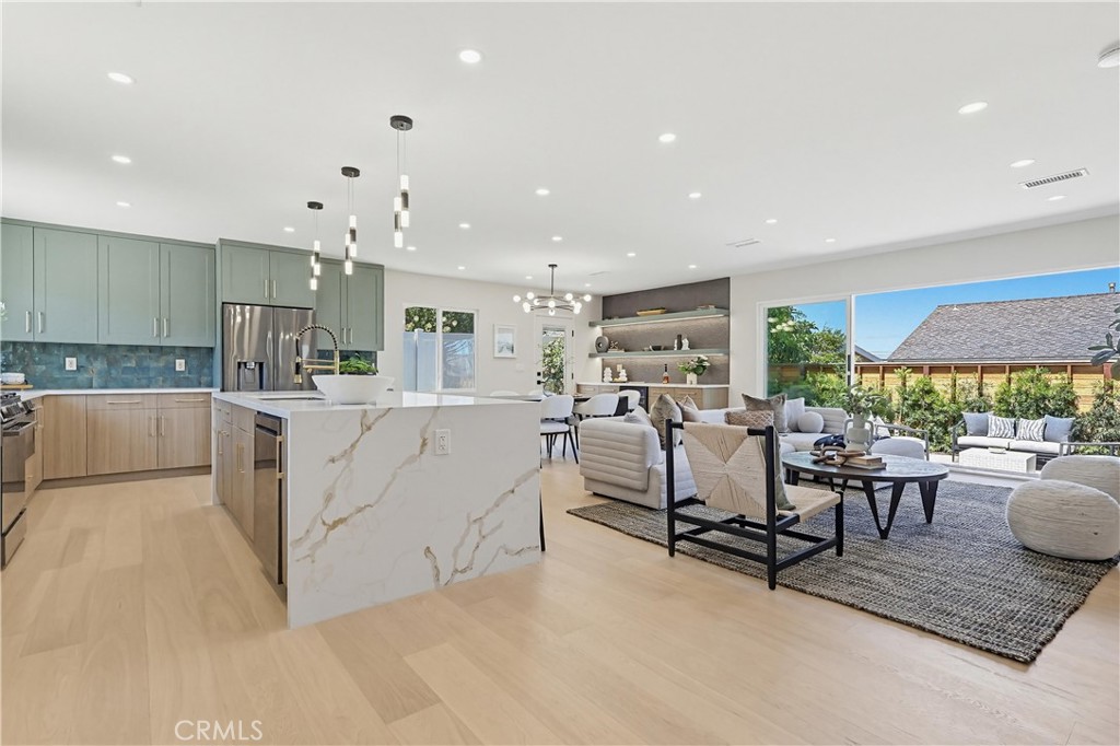 5109 Paseo Del Pavon