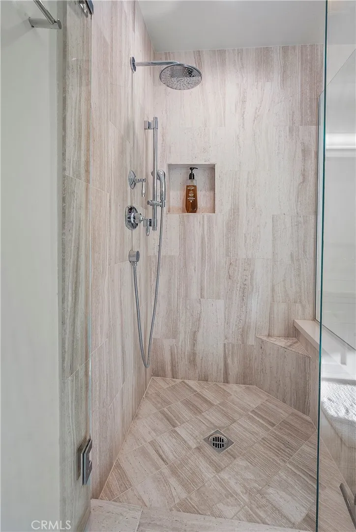 Rancho Palos Verdes, California 90275, United States, 4 Bedrooms Bedrooms, ,4 BathroomsBathrooms,Residential,Active,19810