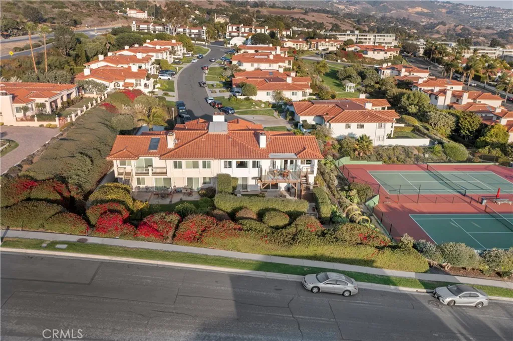 Rancho Palos Verdes, California 90275, United States, 4 Bedrooms Bedrooms, ,4 BathroomsBathrooms,Residential,Active,19810
