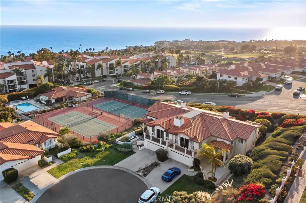 Rancho Palos Verdes, California 90275, United States, 4 Bedrooms Bedrooms, ,4 BathroomsBathrooms,Residential,Active,19810