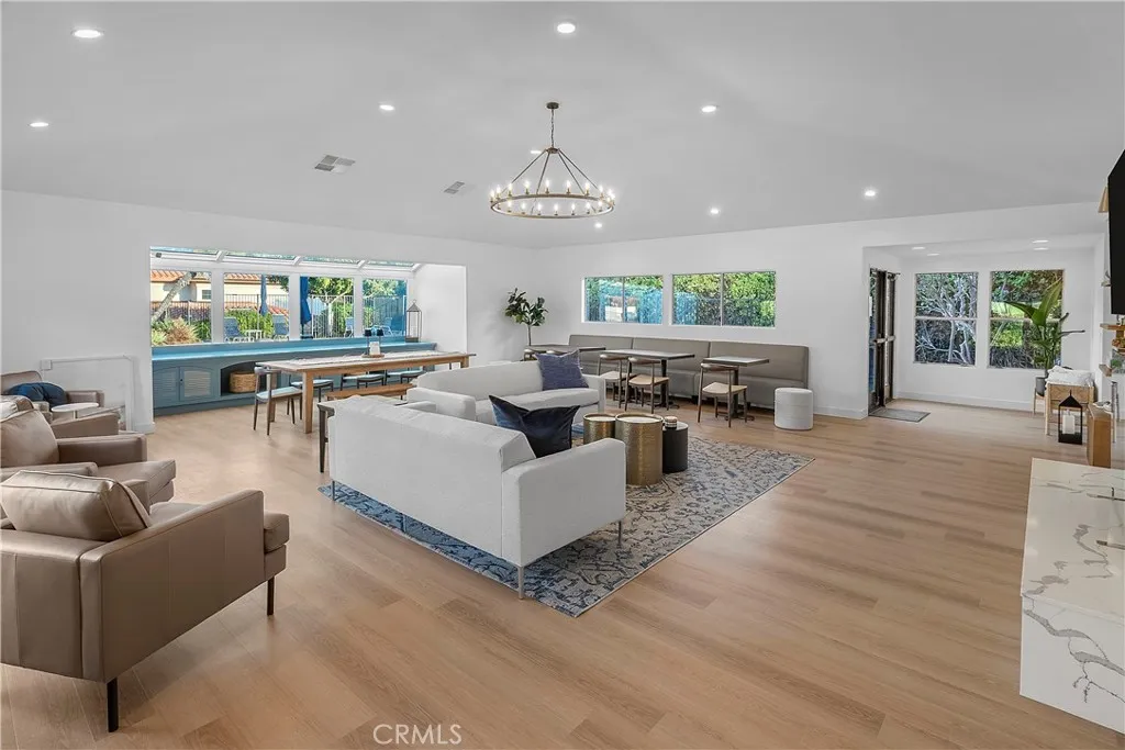 Rancho Palos Verdes, California 90275, United States, 4 Bedrooms Bedrooms, ,4 BathroomsBathrooms,Residential,Active,19810