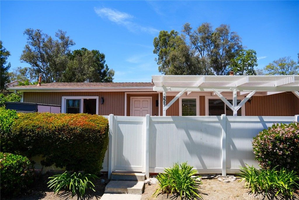 Photo of 25855 Via Lomas #225, Laguna Hills, CA 92653 (MLS # CV26072779)