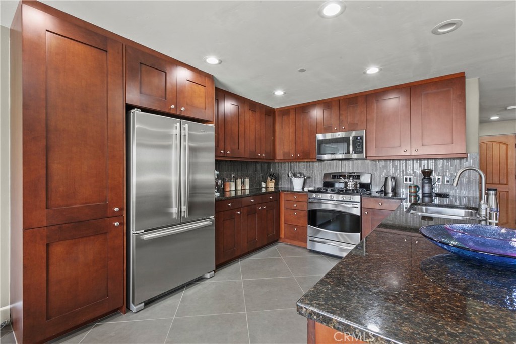 600 Morro Bay Boulevard 303