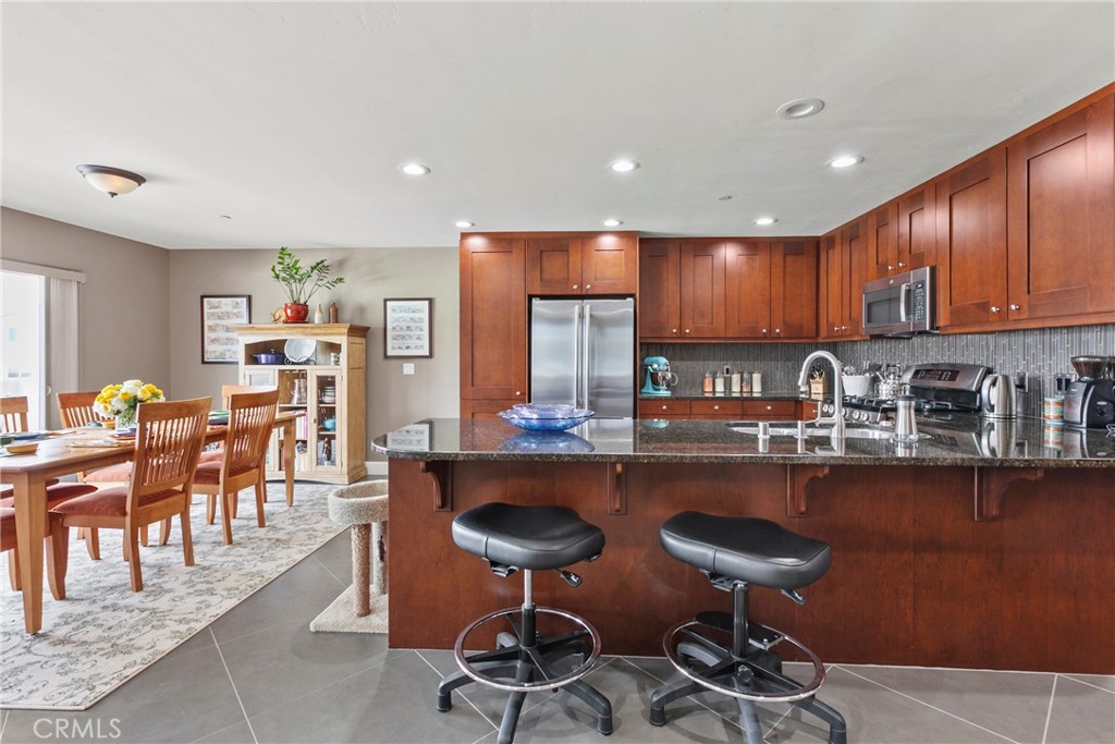 600 Morro Bay Boulevard 303