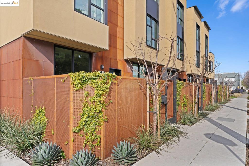 BERKELEY - Residential Income