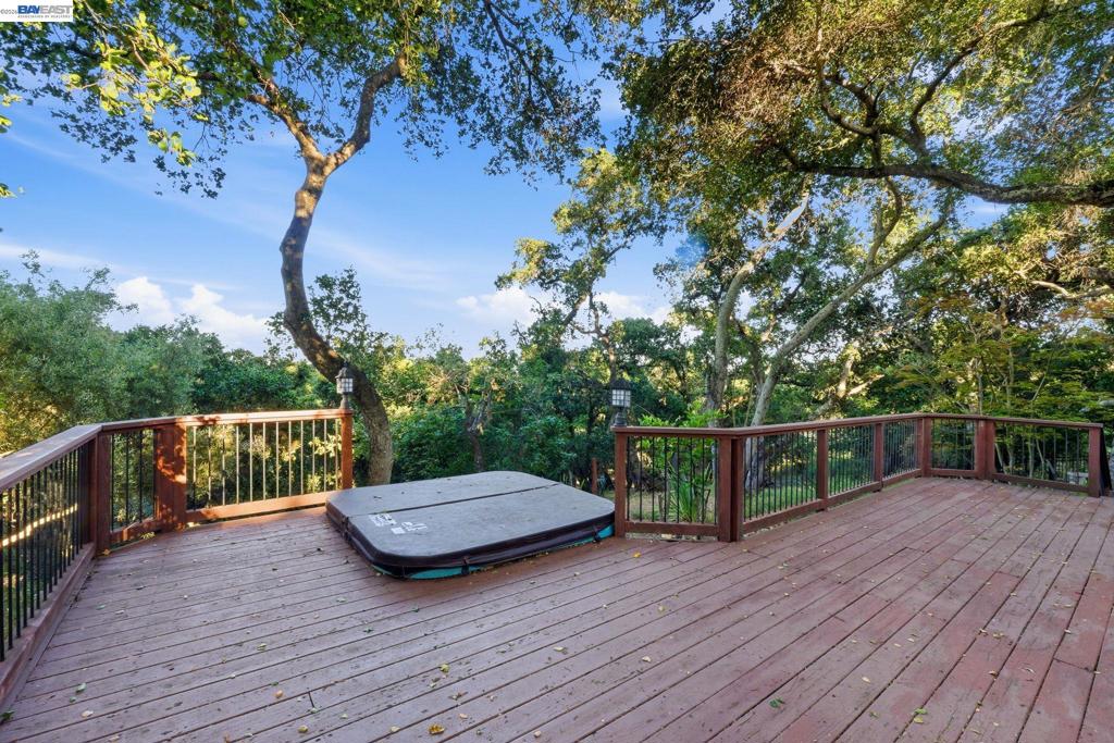 8411 Goldenrod Cir