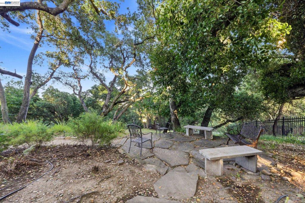 8411 Goldenrod Cir