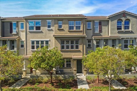 Photo of 2305 Gibbons Street, Hayward, CA 94541 (MLS # ML82051054)