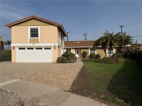 16768 Buckeye Fountain Valley CA 92708