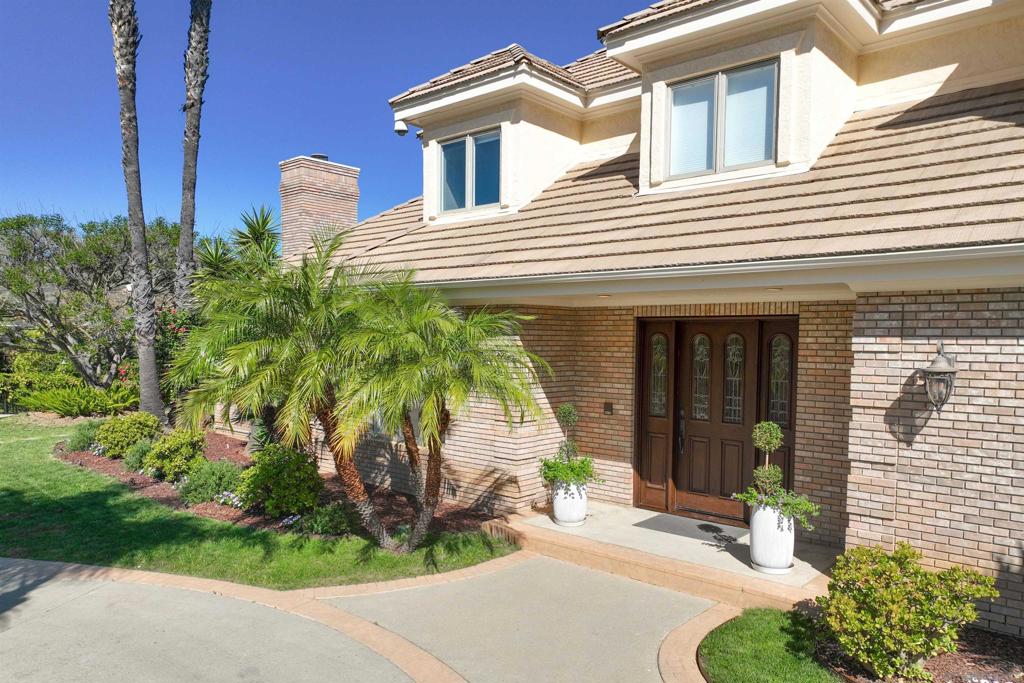 17941 Vista Lomas